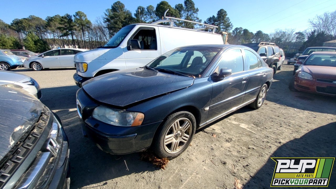 2006 VOLVO S60 partes disponibles