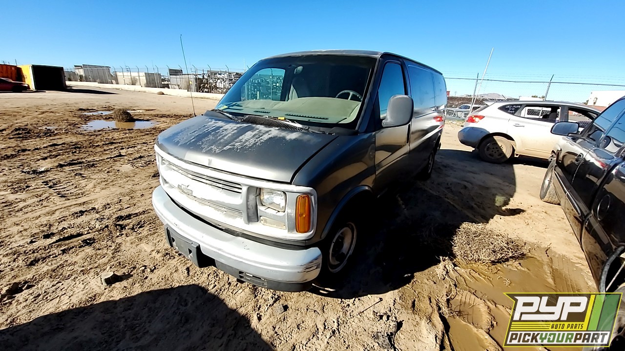 2000 CHEVROLET EXPRESS 2500 available for parts