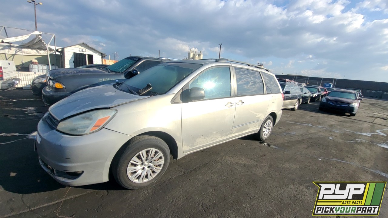 2005 TOYOTA SIENNA available for parts