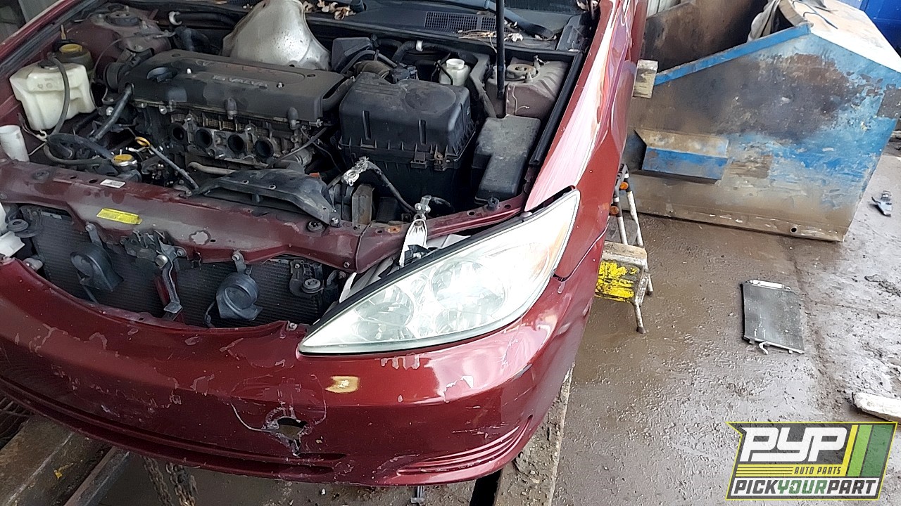 2004 TOYOTA CAMRY partes disponibles