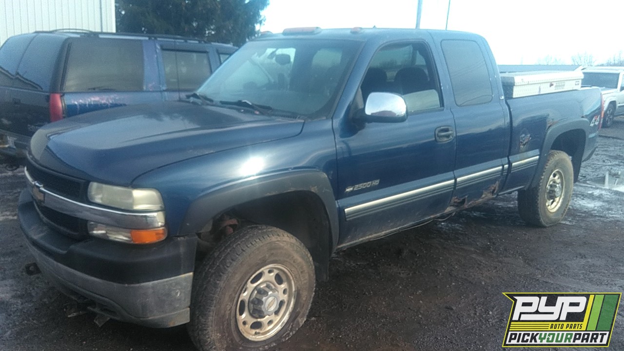 2002 CHEVROLET SILVERADO 2500 HD available for parts
