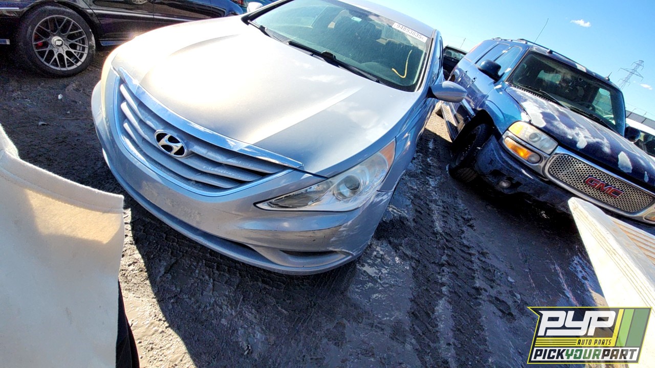 2011 HYUNDAI SONATA available for parts