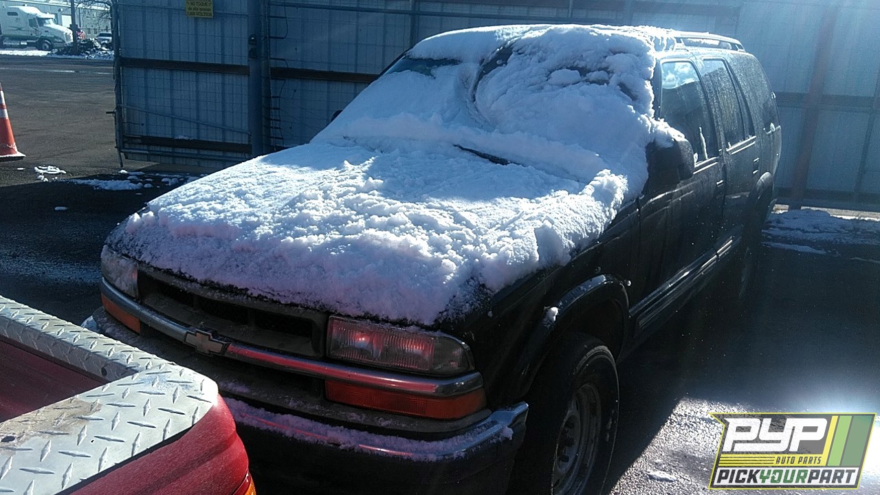 2001 CHEVROLET BLAZER available for parts
