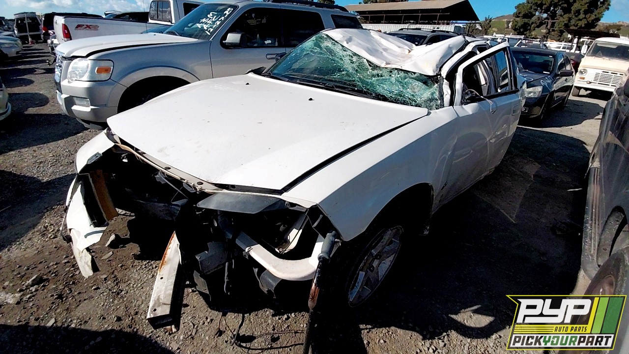 2009 DODGE CHARGER partes disponibles