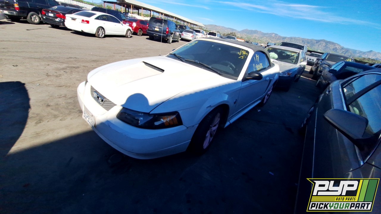 2004 FORD MUSTANG partes disponibles