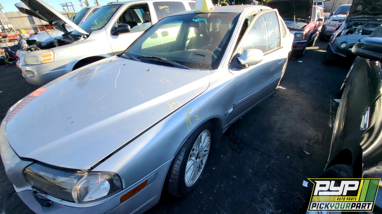 2001 VOLVO S80 available for parts