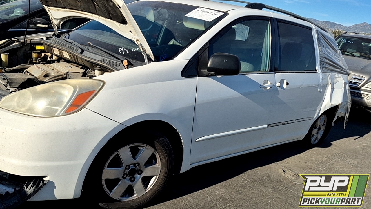 2004 TOYOTA SIENNA available for parts