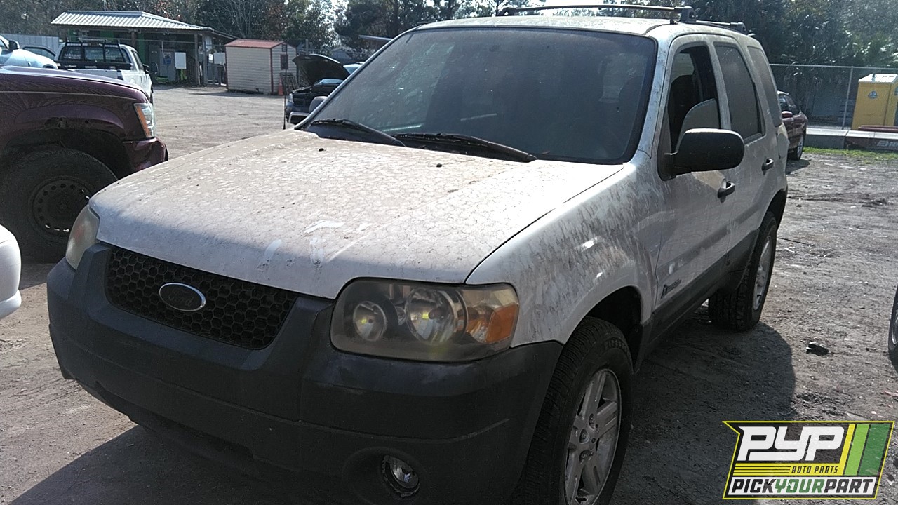 2005 FORD ESCAPE partes disponibles