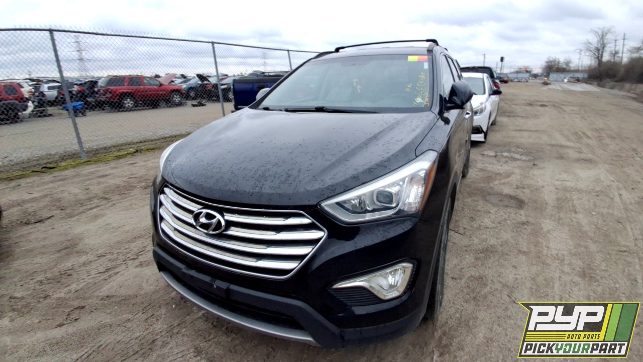 2014 HYUNDAI SANTA FE available for parts