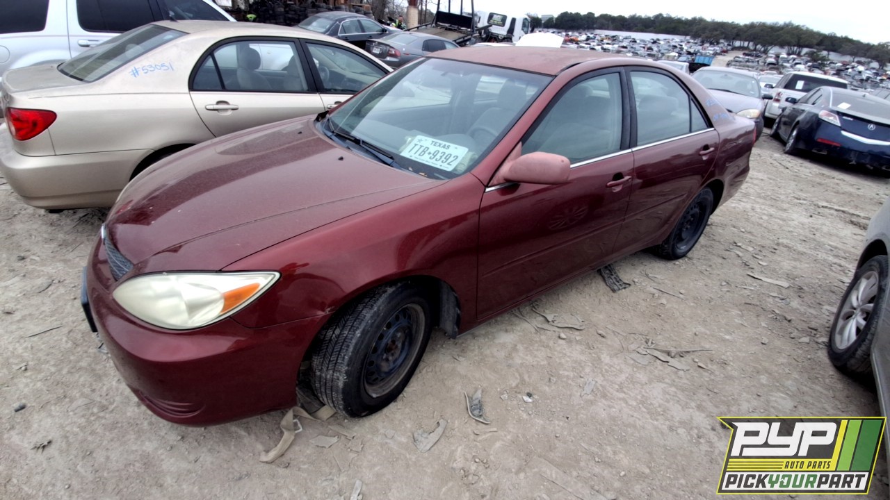 2004 TOYOTA CAMRY partes disponibles