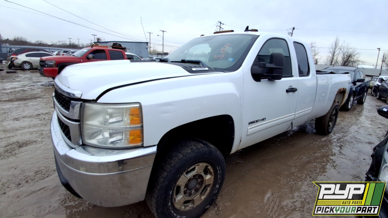 2011 CHEVROLET SILVERADO 2500 HD available for parts