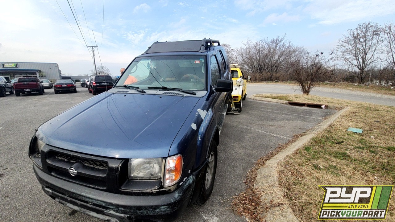2000 NISSAN XTERRA available for parts