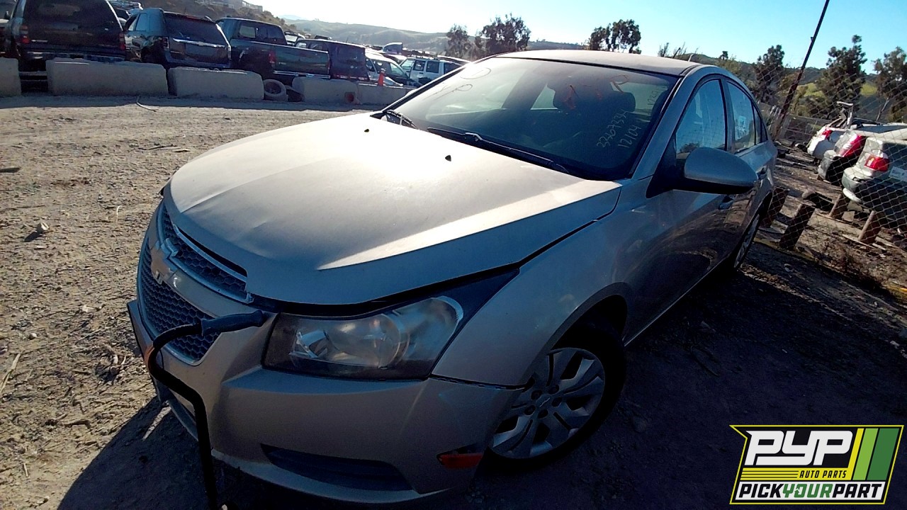 2013 CHEVROLET CRUZE partes disponibles