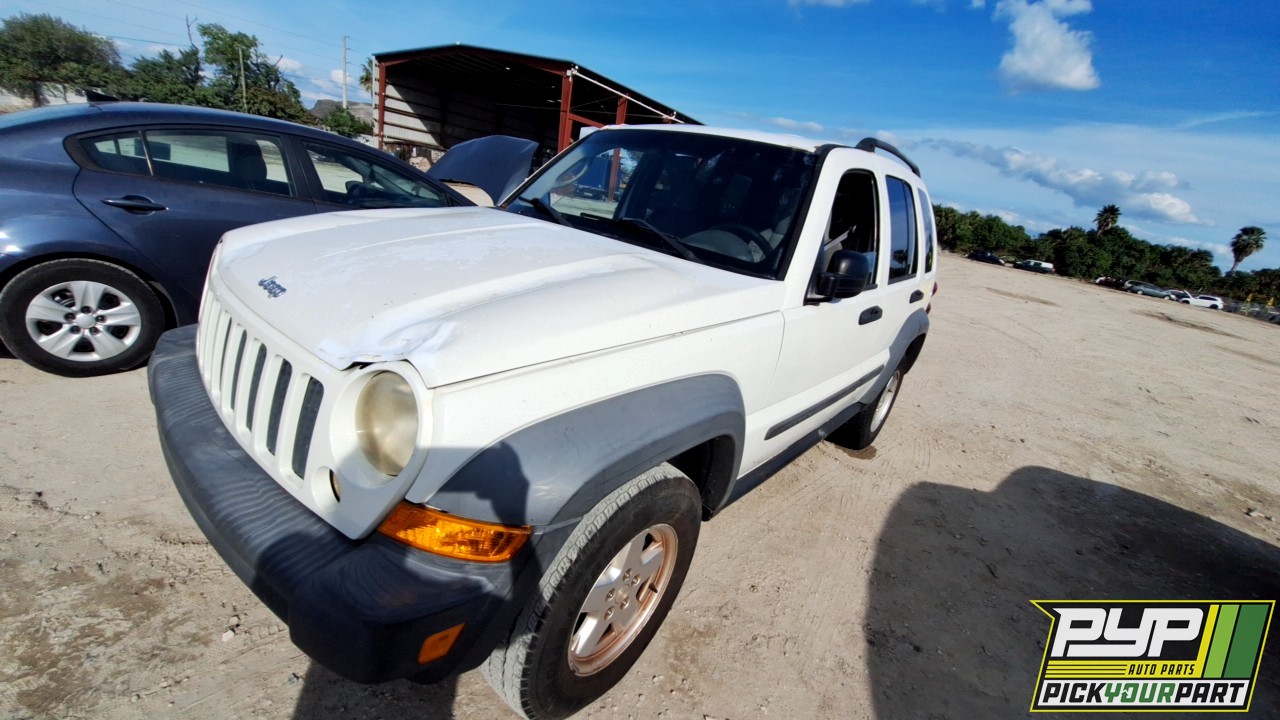 2006 JEEP LIBERTY available for parts