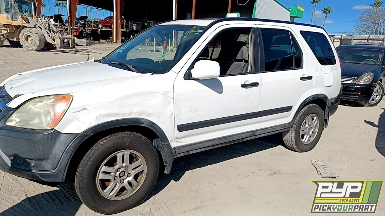 2004 HONDA CR-V available for parts
