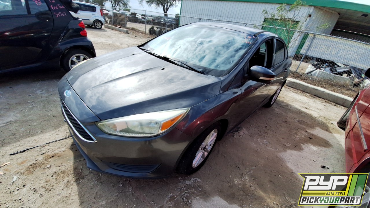 2015 FORD FOCUS available for parts