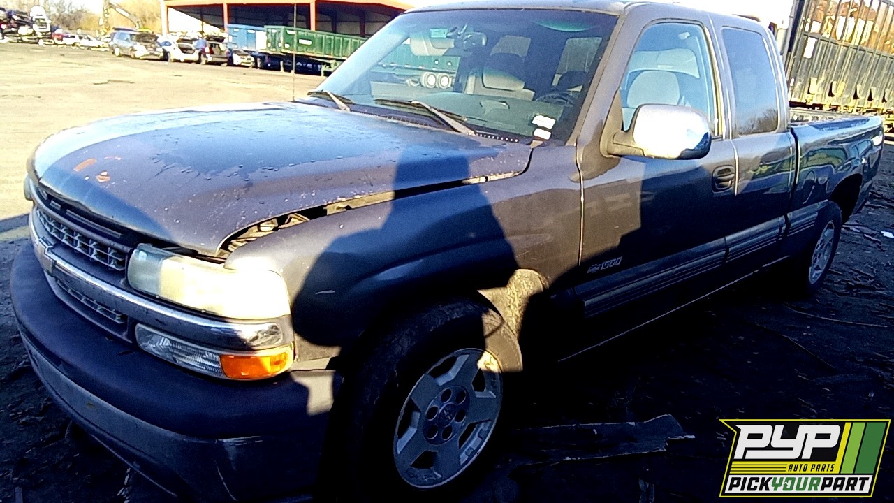 2000 CHEVROLET SILVERADO 1500 available for parts