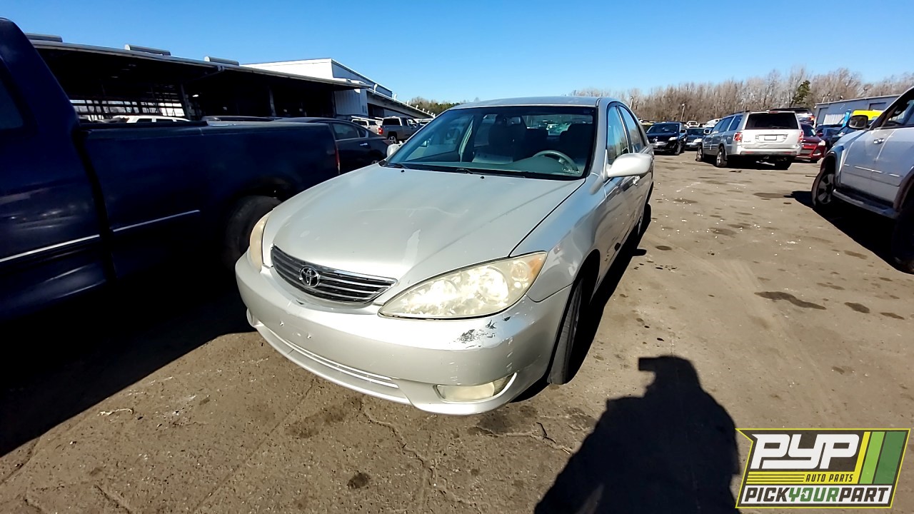 2005 TOYOTA CAMRY partes disponibles