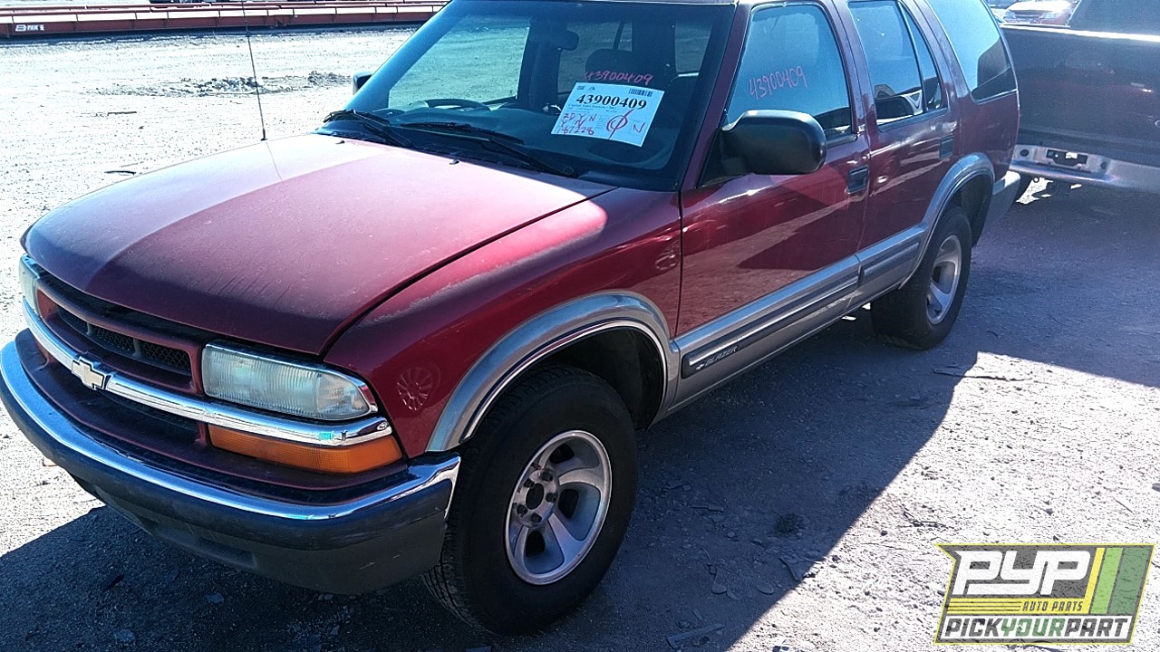 2000 CHEVROLET BLAZER available for parts