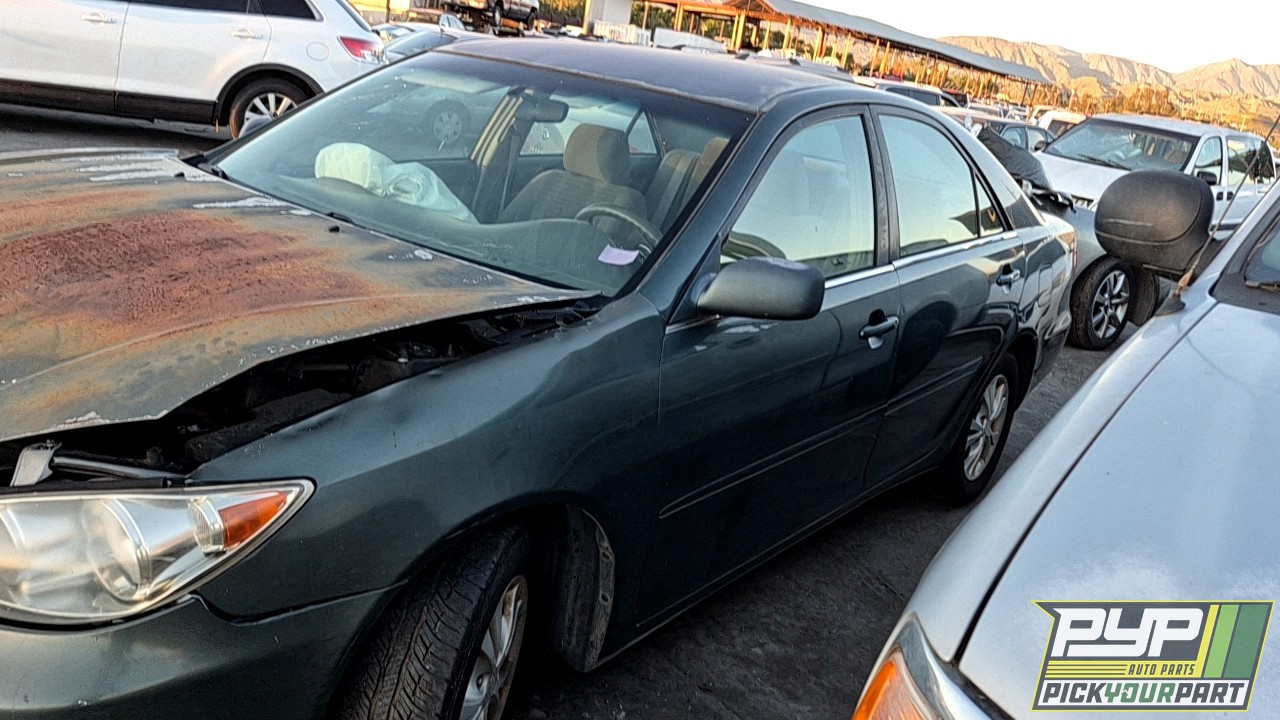 2005 TOYOTA CAMRY partes disponibles