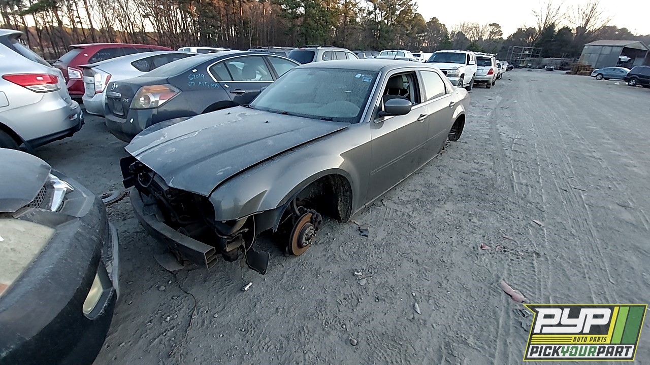 2008 CHRYSLER 300 partes disponibles