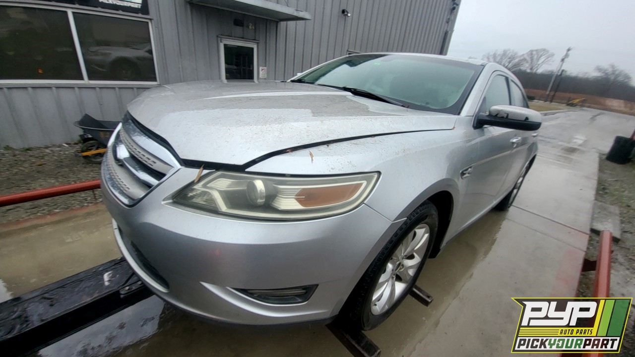 2010 FORD TAURUS partes disponibles