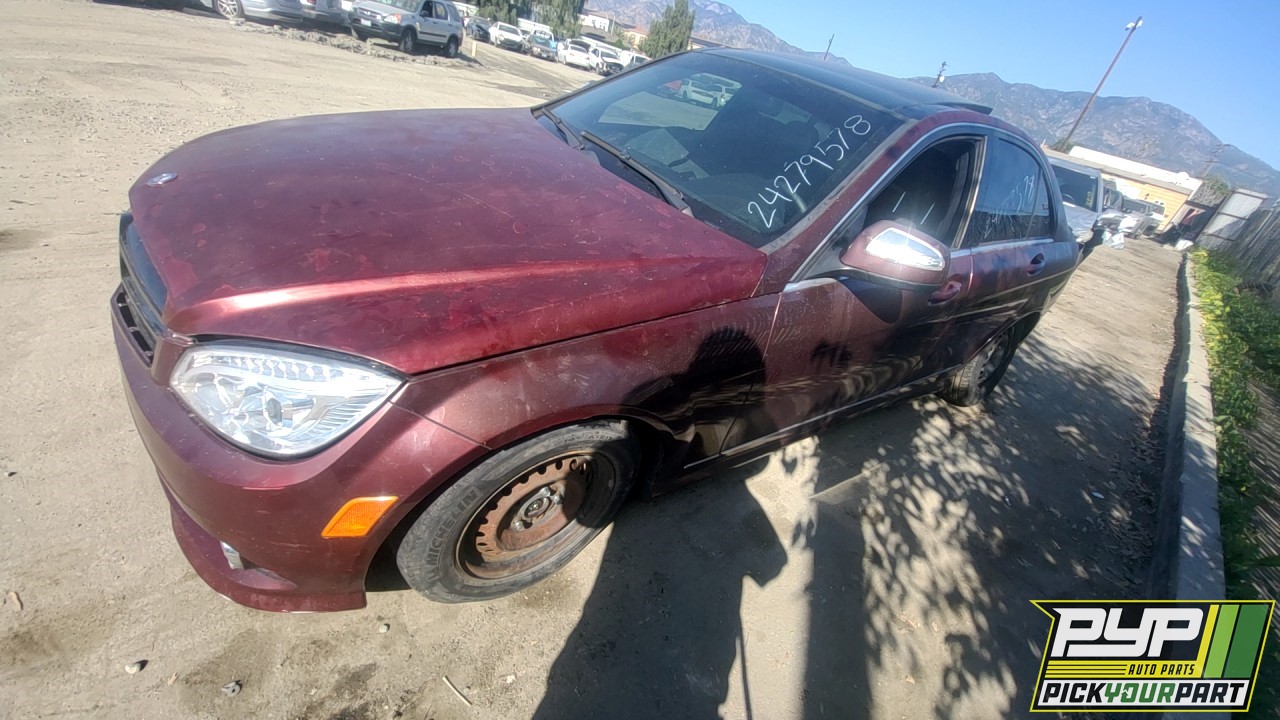 2008 MERCEDES-BENZ C300 partes disponibles