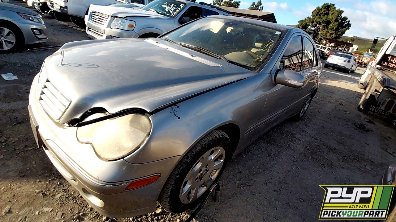2006 MERCEDES-BENZ C350 partes disponibles