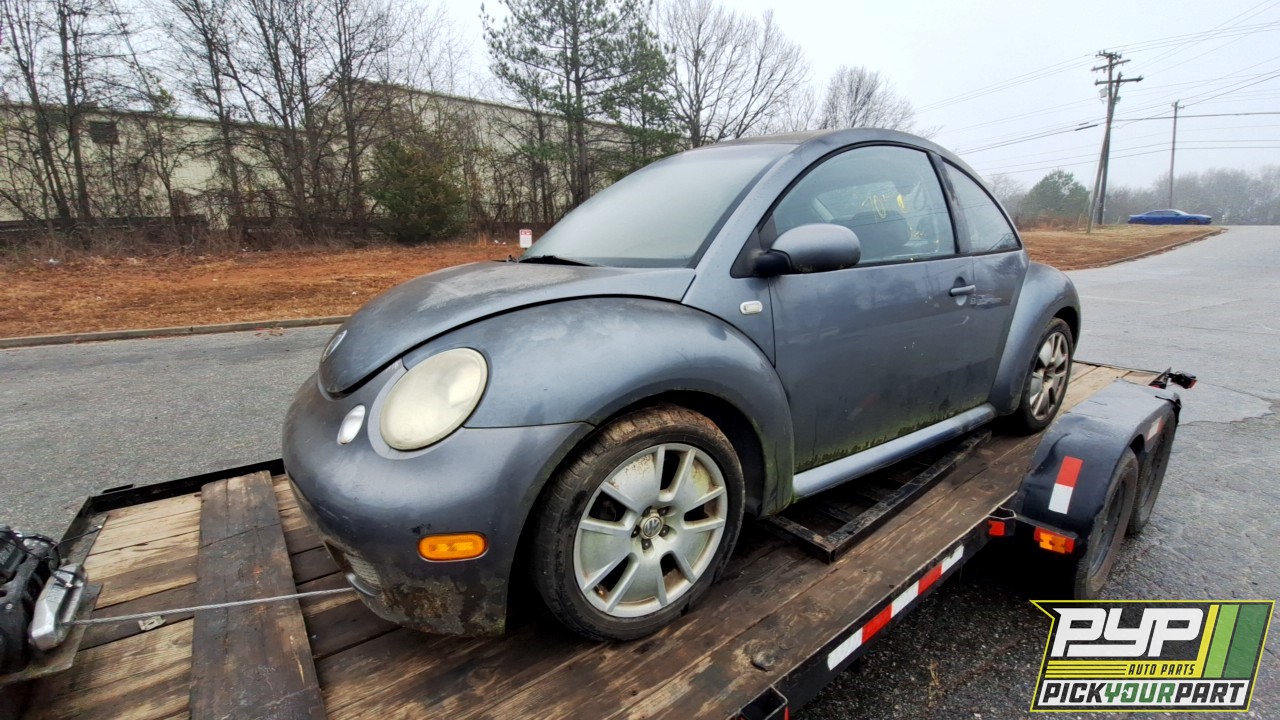 2003 VOLKSWAGEN BEETLE partes disponibles