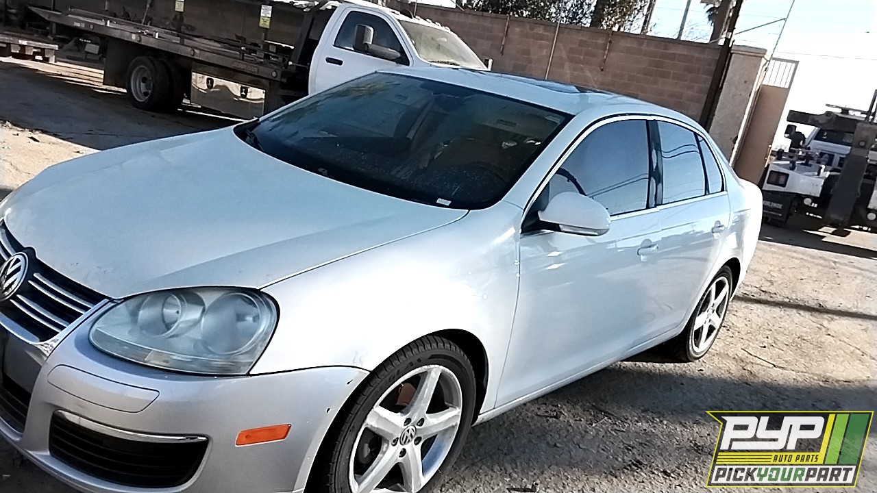 2008 VOLKSWAGEN JETTA partes disponibles