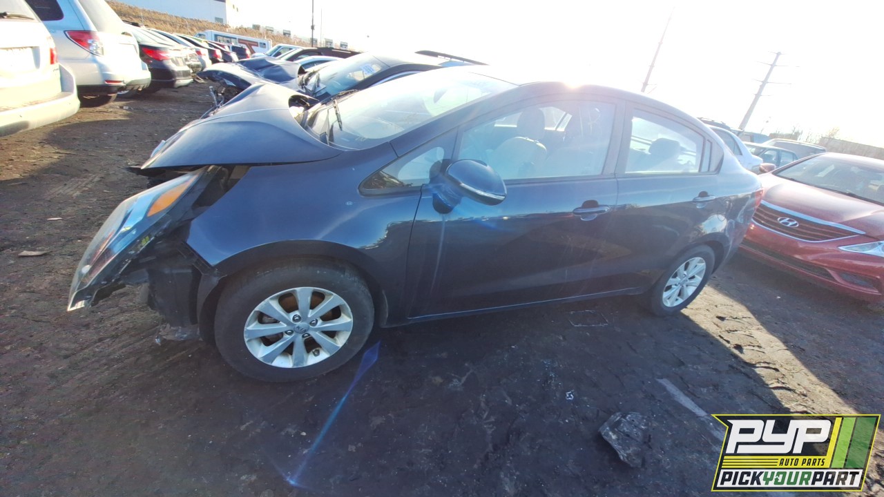 2012 KIA RIO partes disponibles