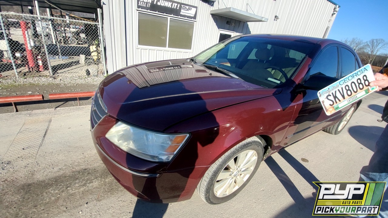 2009 HYUNDAI SONATA available for parts