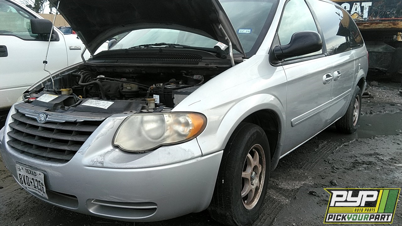 2005 CHRYSLER TOWN & COUNTRY partes disponibles