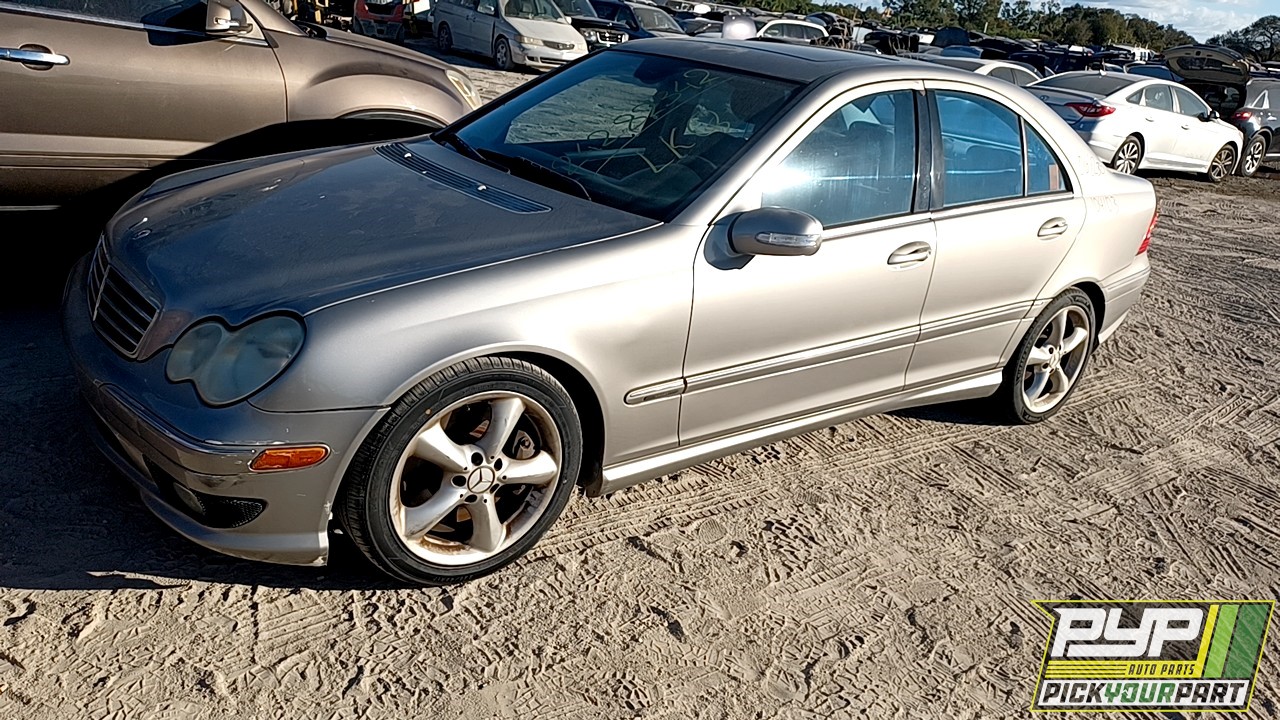 2006 MERCEDES-BENZ C230 partes disponibles