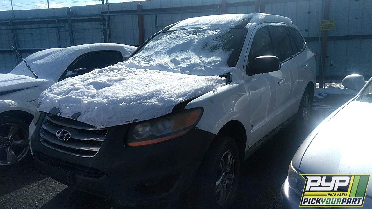 2011 HYUNDAI SANTA FE available for parts