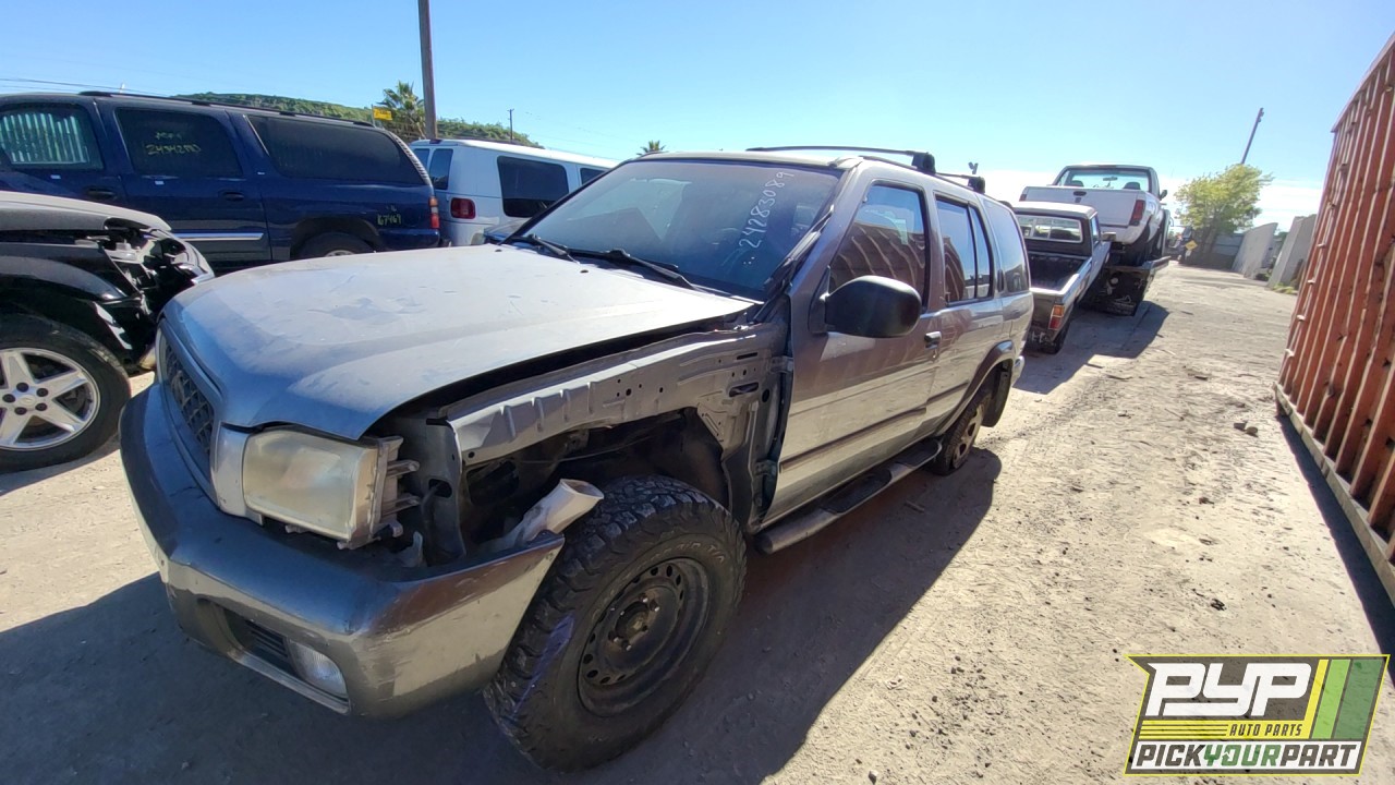 2001 NISSAN PATHFINDER partes disponibles