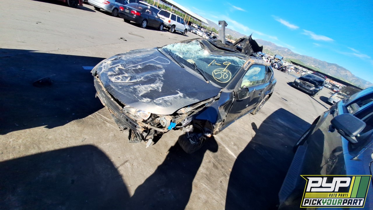 2016 SCION TC partes disponibles