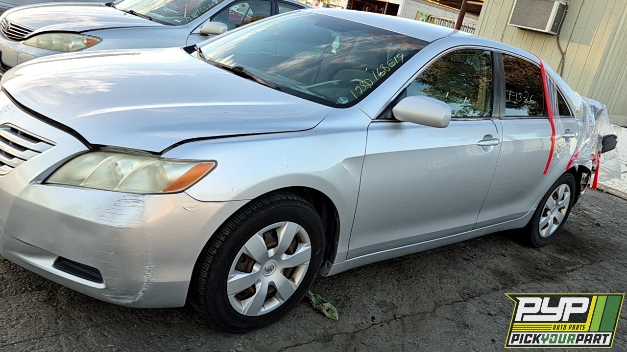 2008 TOYOTA CAMRY partes disponibles