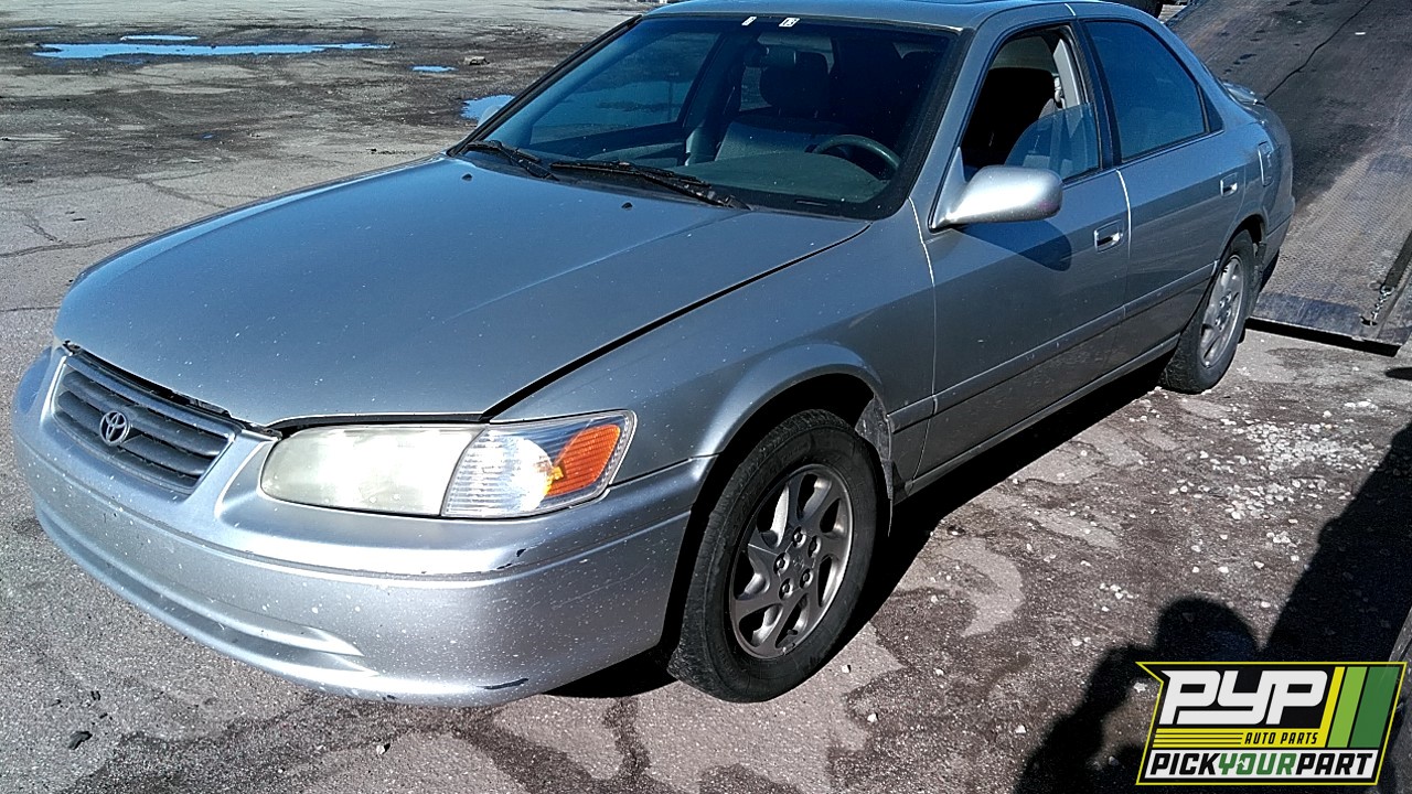 2000 TOYOTA CAMRY available for parts