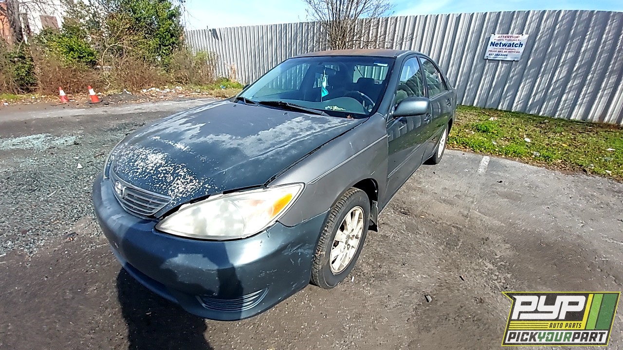 2005 TOYOTA CAMRY partes disponibles