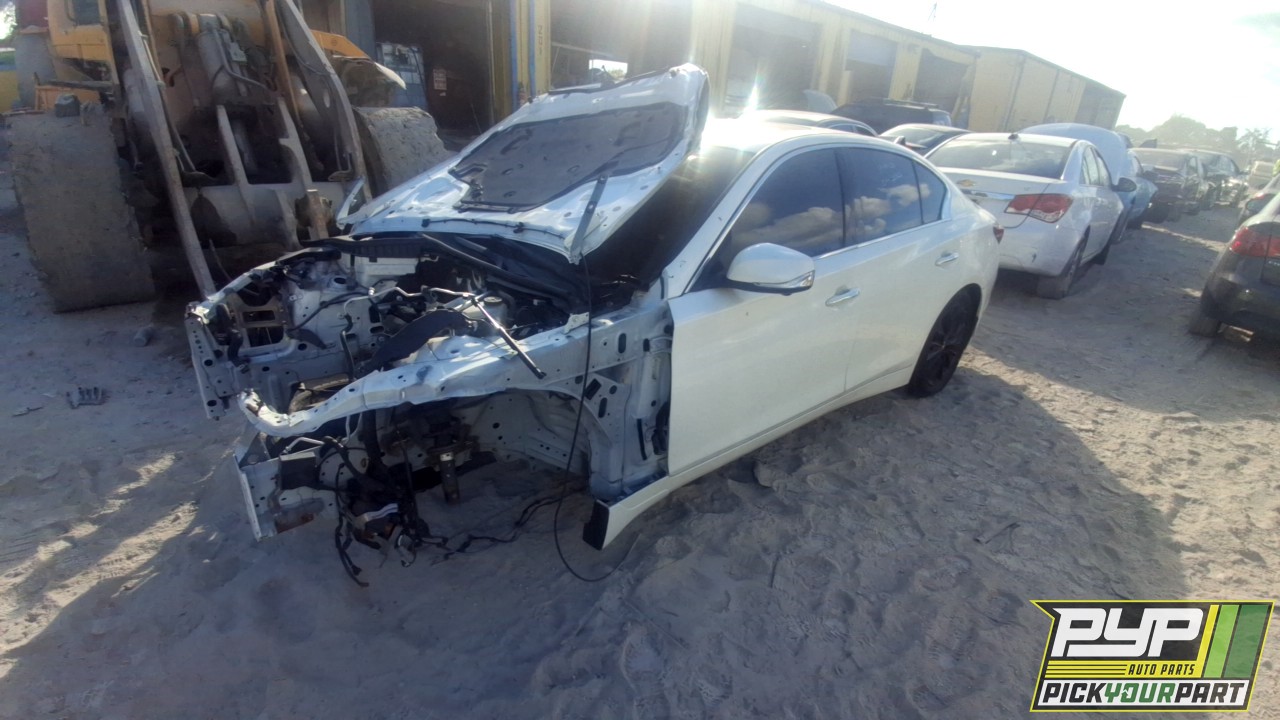 2018 INFINITI Q50 partes disponibles