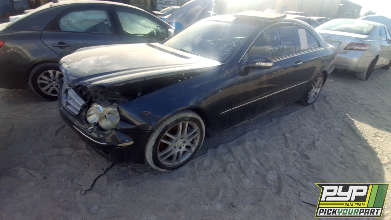 2008 MERCEDES-BENZ CLK350 partes disponibles