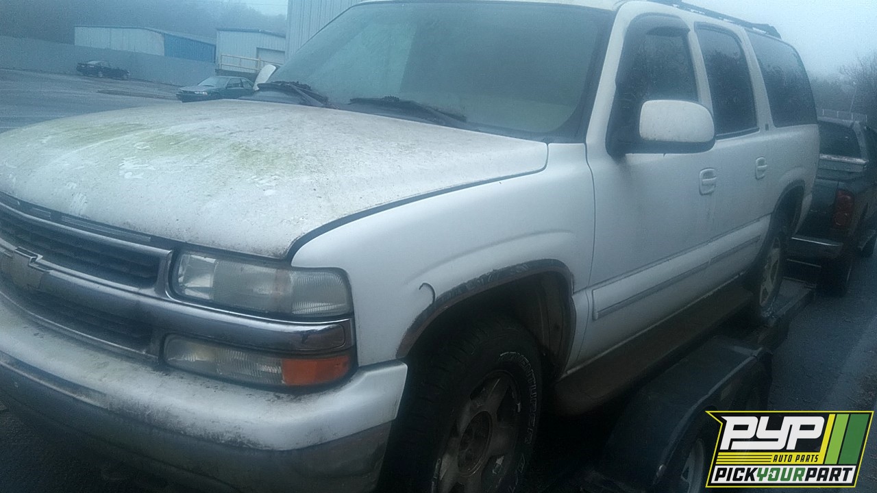 2004 CHEVROLET SUBURBAN 1500 partes disponibles