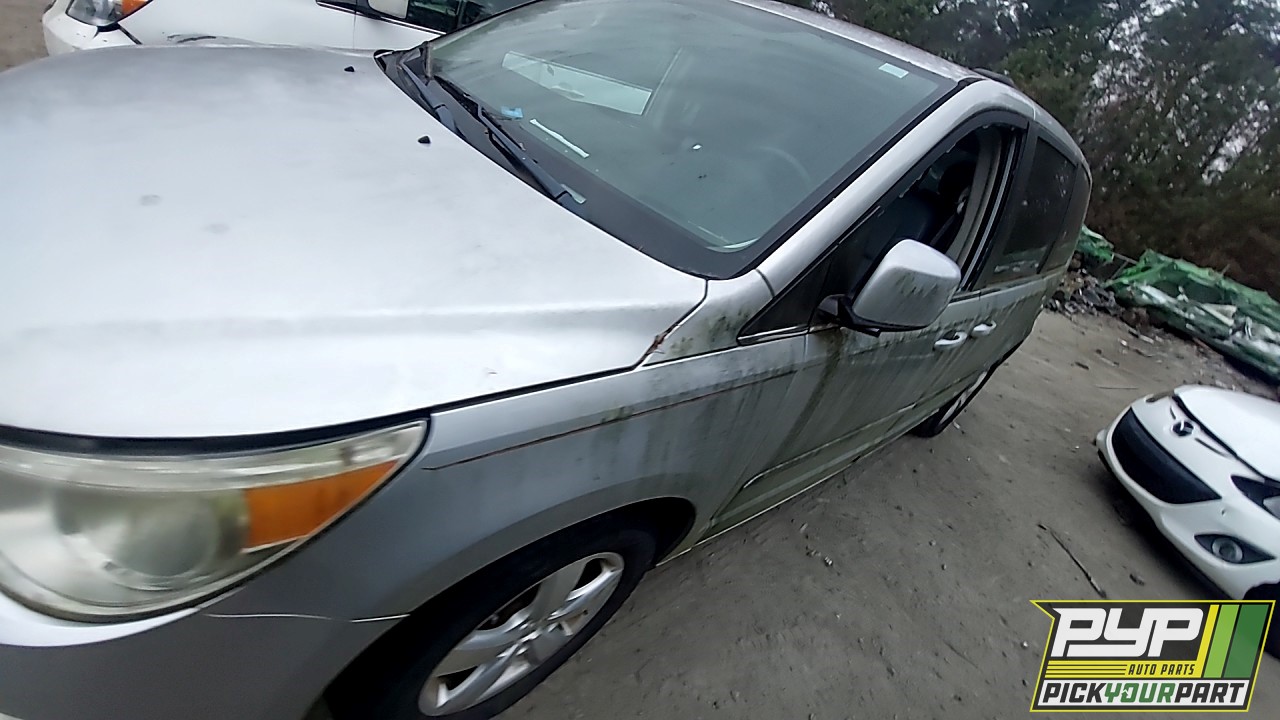 2011 VOLKSWAGEN ROUTAN available for parts