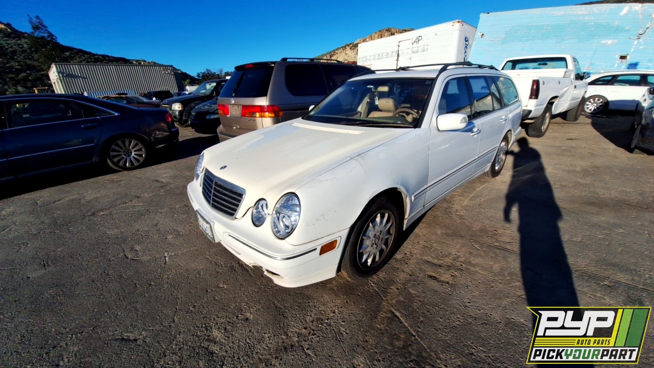 2000 MERCEDES-BENZ E320 available for parts