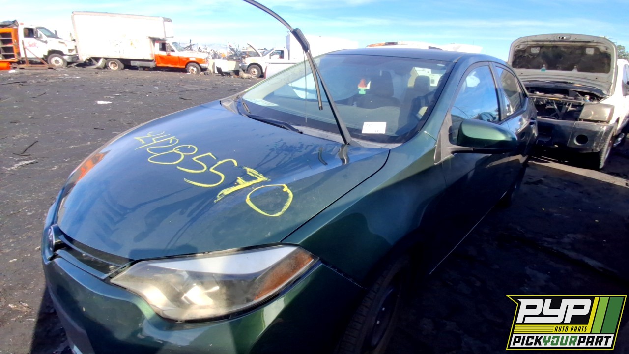 2016 TOYOTA COROLLA partes disponibles