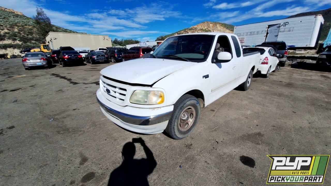 2003 FORD F-150 available for parts