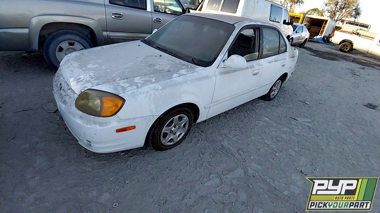 2005 HYUNDAI ACCENT partes disponibles
