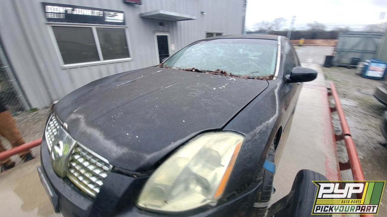 2006 NISSAN MAXIMA available for parts
