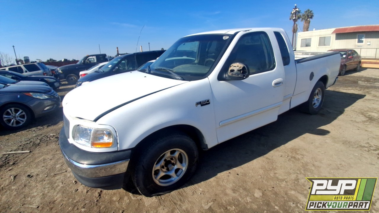 2000 FORD F-150 available for parts